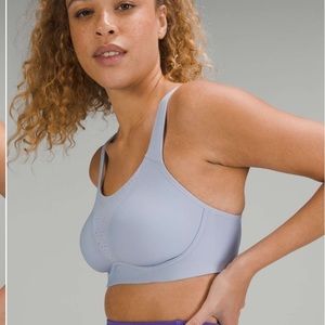 Lululemon Run Times Bra High Support 32E Light Blue